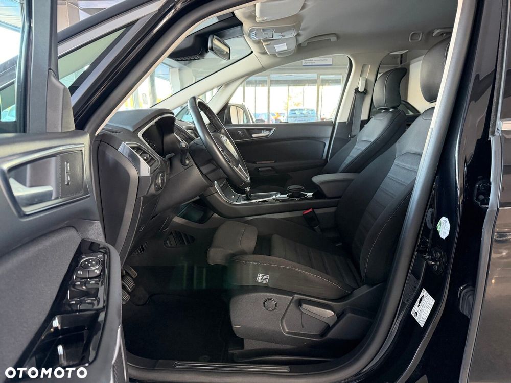 Ford S-Max 2.0 EcoBlue Titanium - 22
