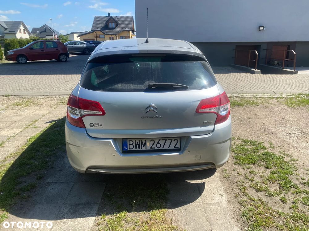 Citroën C4 1.6 VTi Attraction - 11