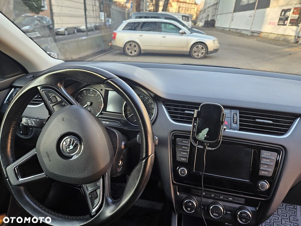 Skoda Octavia 1.4 TSI Style DSG - 7