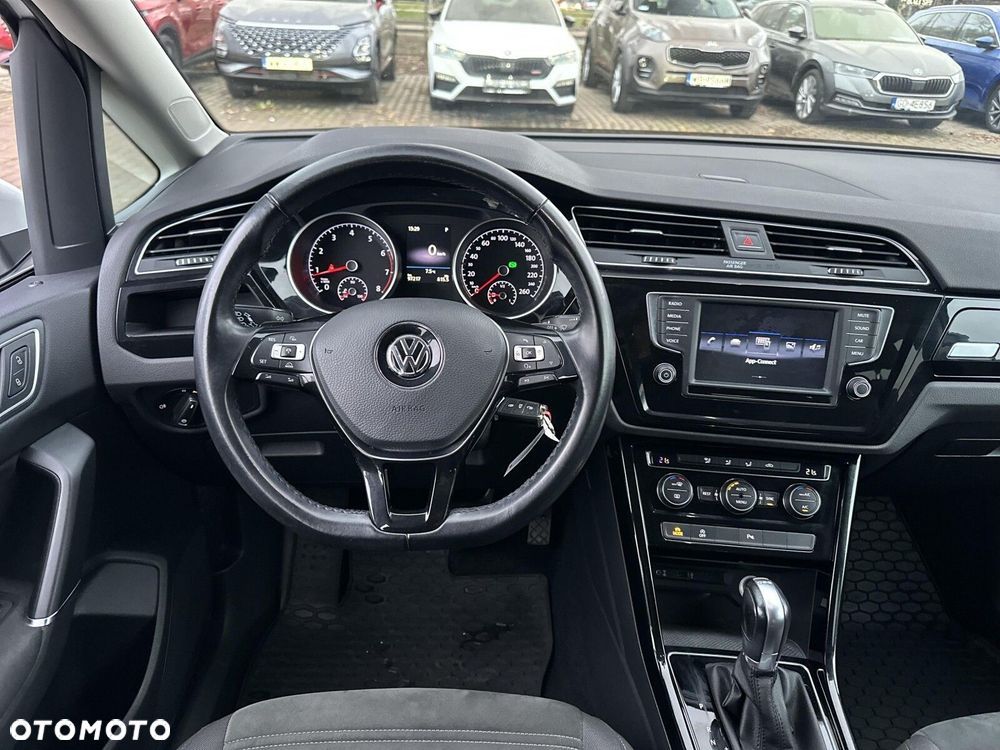 Volkswagen Touran 1.4 TSI BMT Highline DSG - 14