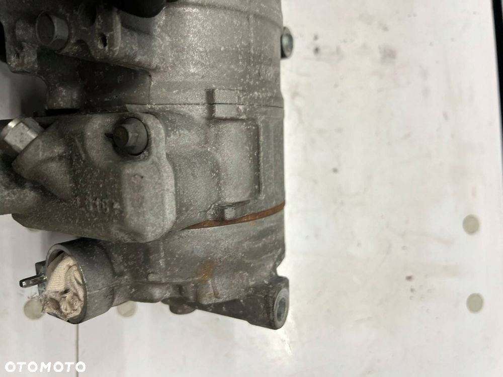 1K0 820 808 A Sprężarka klimatyzacji 2.0 TFSI CESA Audi TT TTS Mk2 2011 - 2
