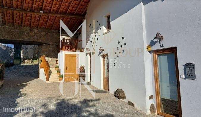 Moradia de Charme com Recuperação Luxuosa em Formil – Bragança - Grande imagem: 3/33