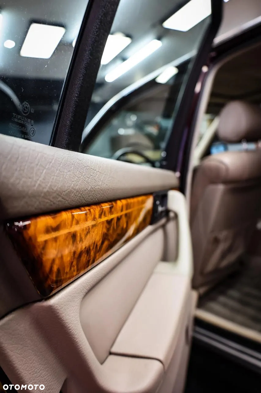 BMW Seria 7 - 22