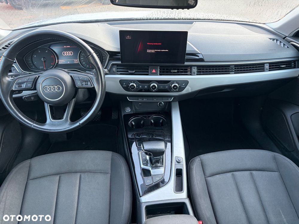 Audi A4 Avant 30 TDI S tronic - 6