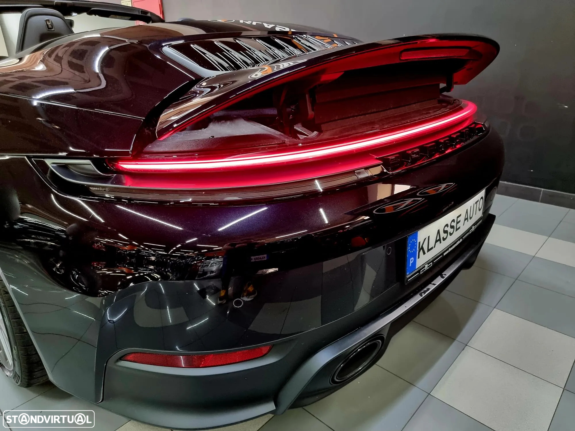 Porsche 911 (992) Carrera PDK - 42