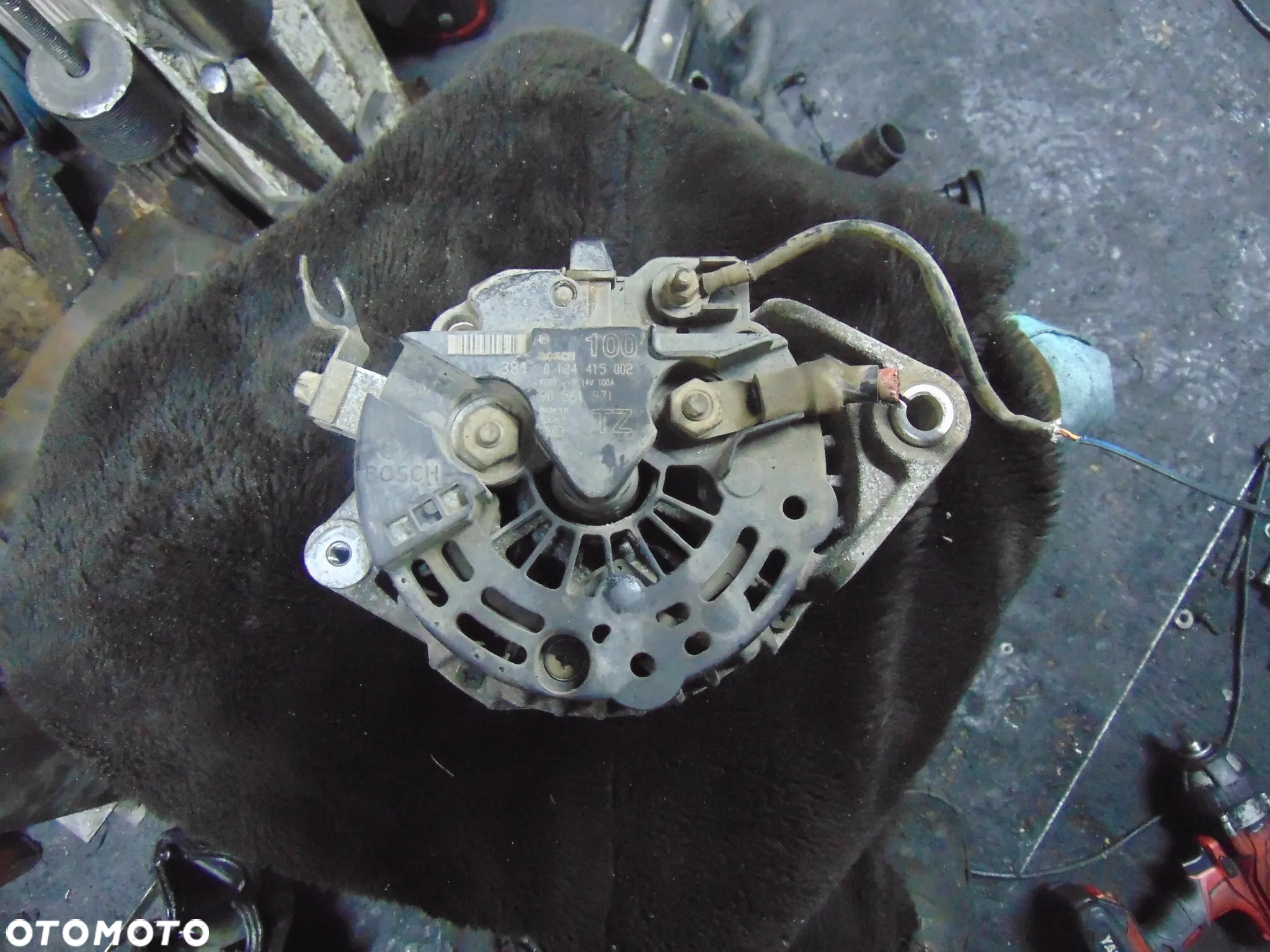 Alternator Opel Vectra C  1,8 16 v z18xe - 3