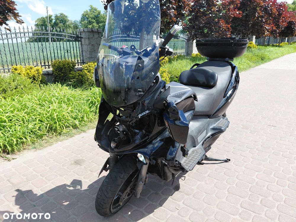 Suzuki Burgman - 1