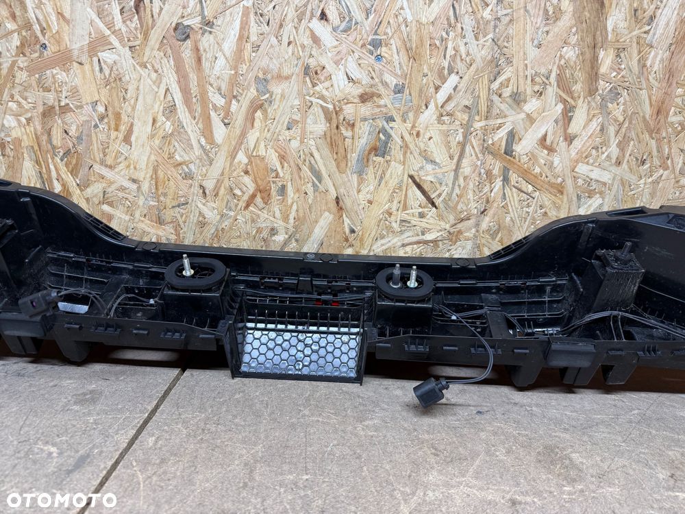 LAMPA TYŁ BLENDA ŚWIATŁO TYLNE LED AUDI Q8 4M8 4M8945095S - 3