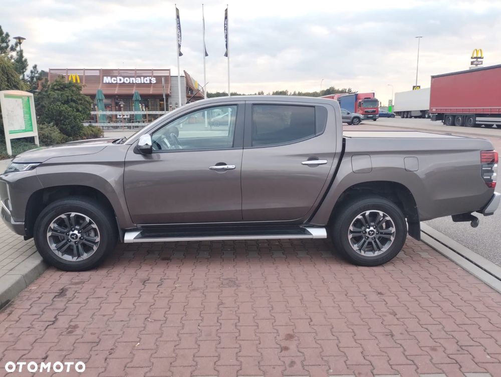Mitsubishi L200 - 7