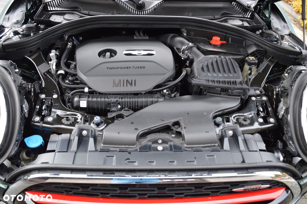 MINI John Cooper Works ALL4 sport - 37