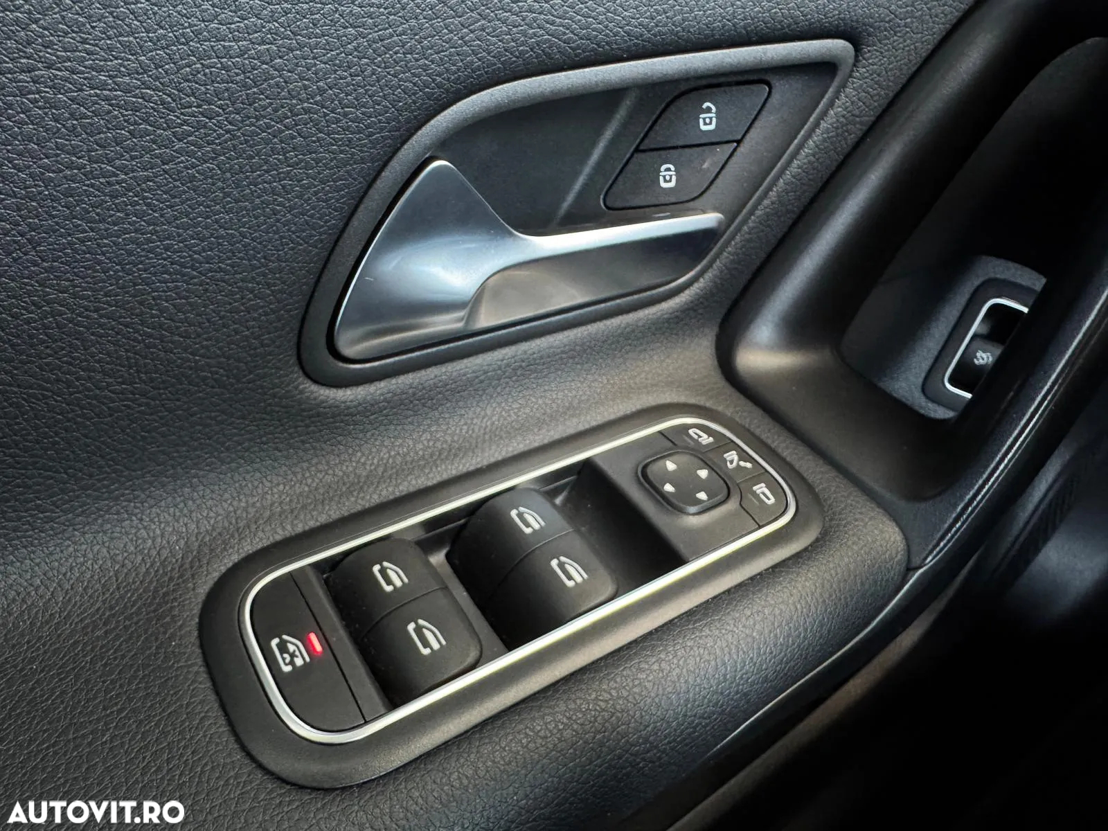 Mercedes-Benz CLA 180 d 7G-DCT - 21
