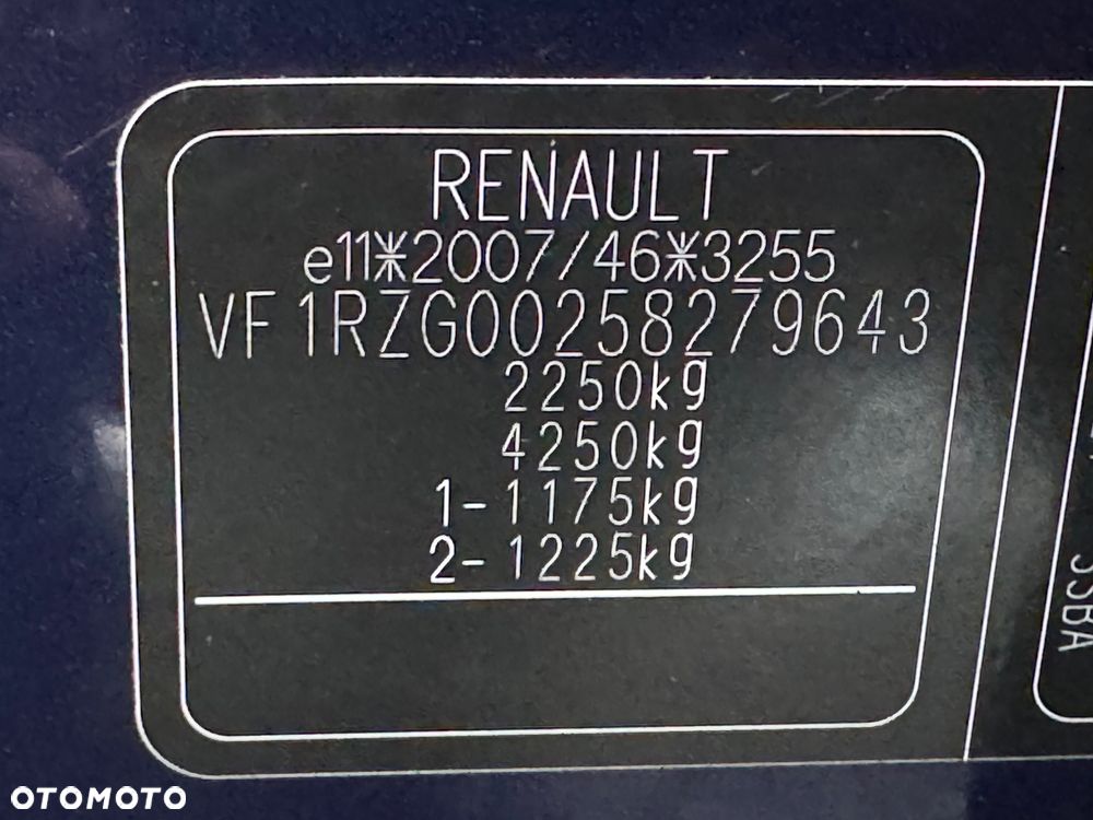 Renault Koleos ENERGY dCi 175 4WD INTENS - 31