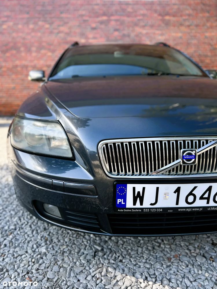Volvo V50 2.4 - 35