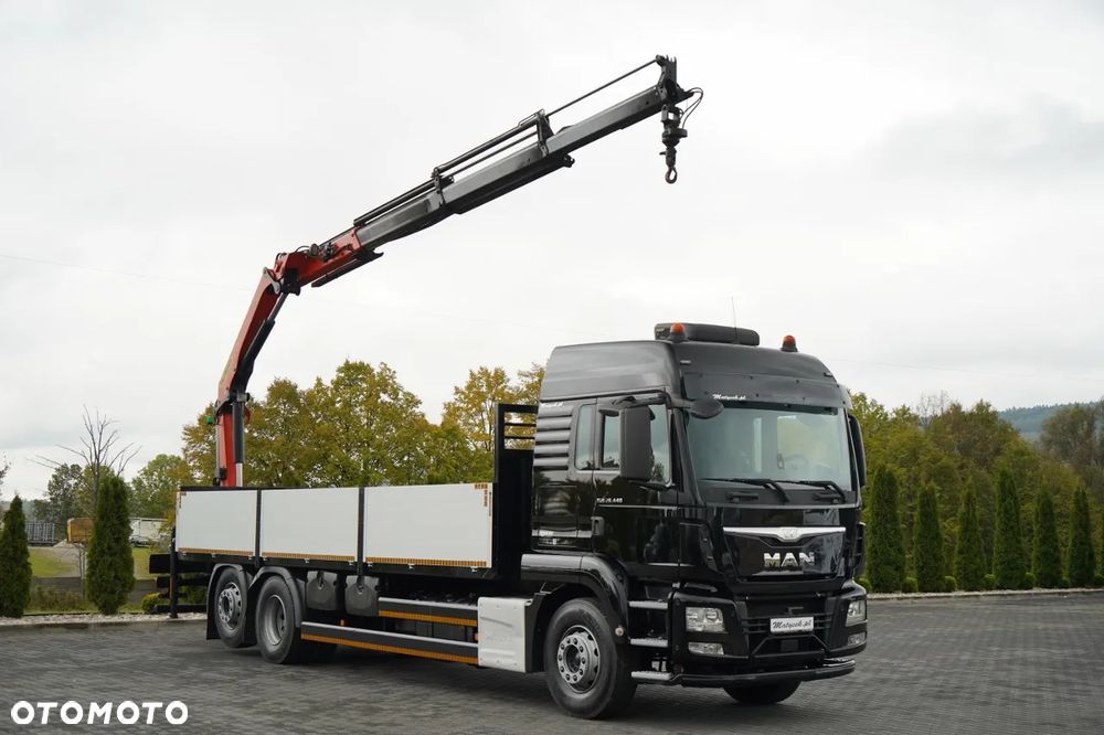 MAN TGS 26.440 / 6X2 / SKRZYNIOWY 7,5 M / OŚ PODNOSZONA  + HDS PALFINGER PK 18002  / MAX UDŹWIG: 6 000 KG / STEROWANIE RADIOWE / ROTATOR / KLIMA POSTOJOWA /  MANUAL / EURO 6 - 1