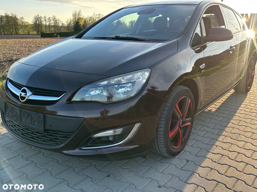Opel Astra 1.4 Turbo Active - 4