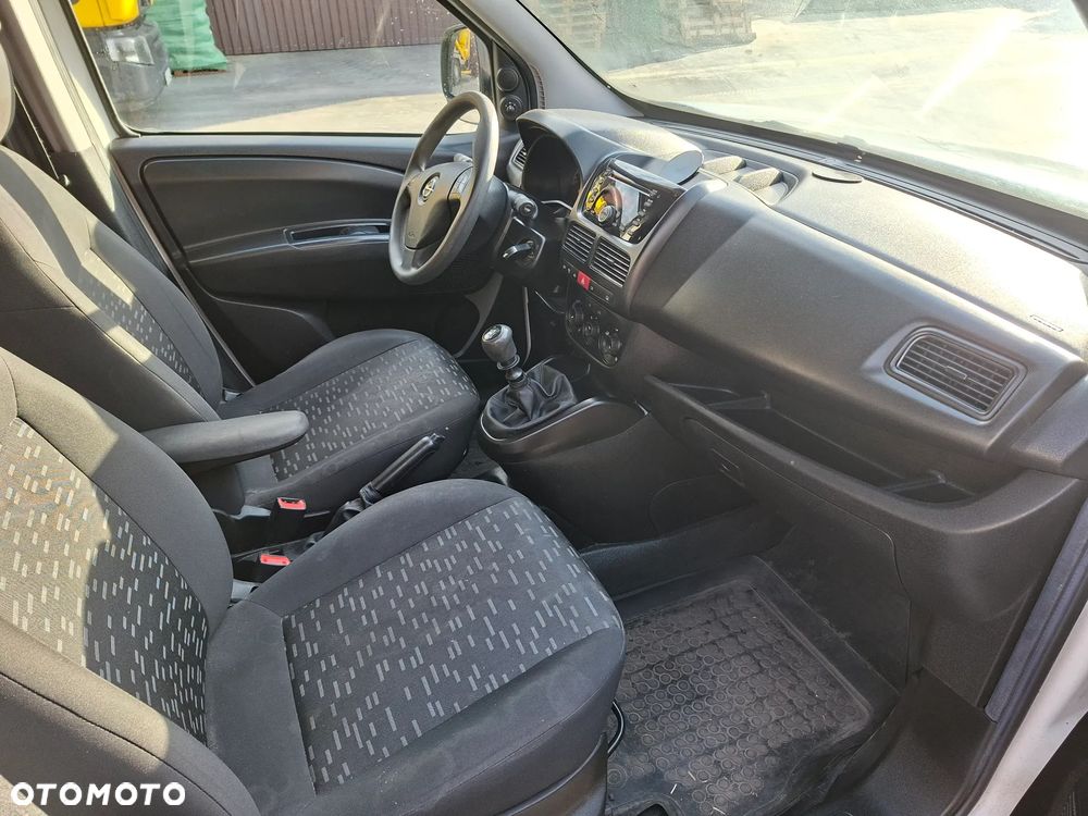 Opel Combo 1.6 CDTI Cosmo - 7
