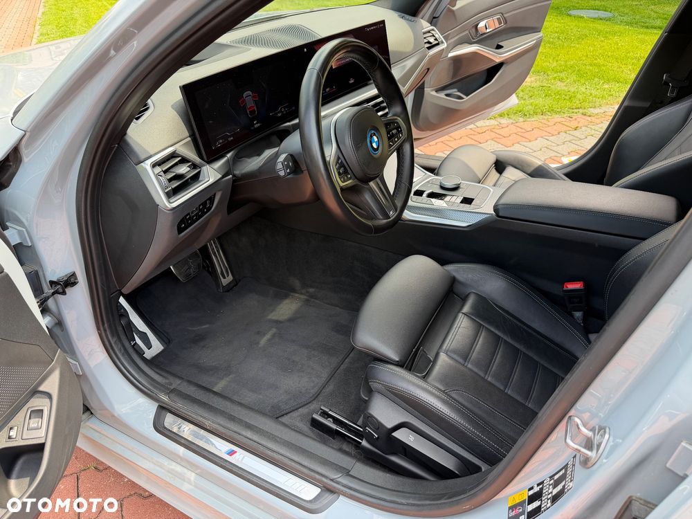 BMW Seria 3 320e M Sport sport - 10