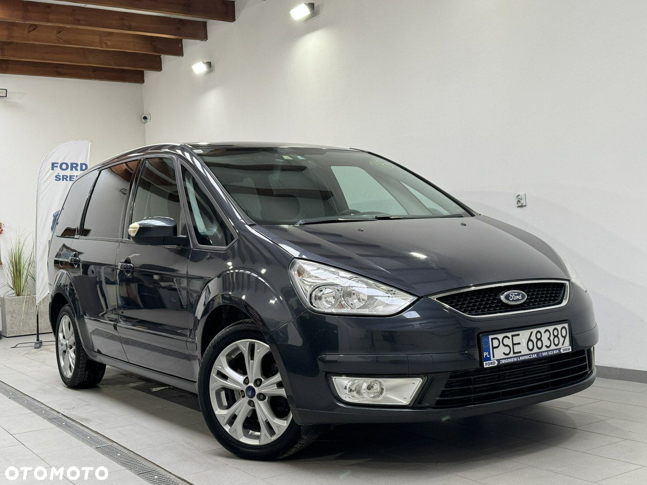 Ford Galaxy - 3
