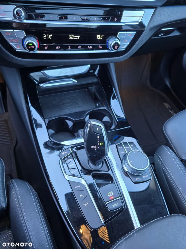 BMW X3 xDrive30e xLine - 17