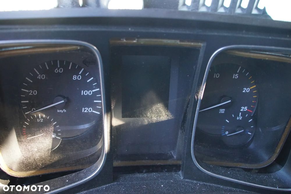 Pojazd na części - Mercedes Actros MP4 1845 12.8 449 KM OM471LA G211-12 9147 2018R Silnik Skrzynia Drzwi Grill Siodło Zbiornik Lampa Lusterko Deska Kokpit Sterownik Moduł Czujnik Licznik Panel Kierownica - 11
