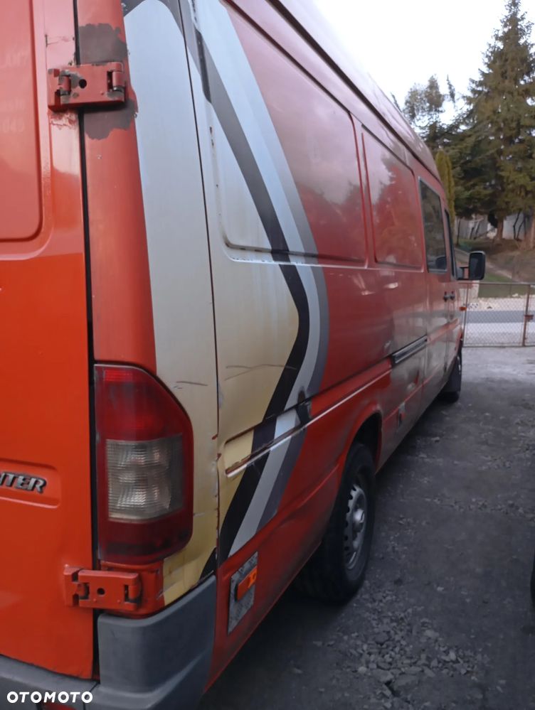 Mercedes-Benz 313 CDI - 4