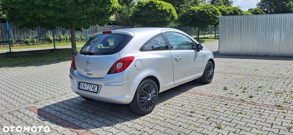 Opel Corsa 1.2 16V Enjoy - 3