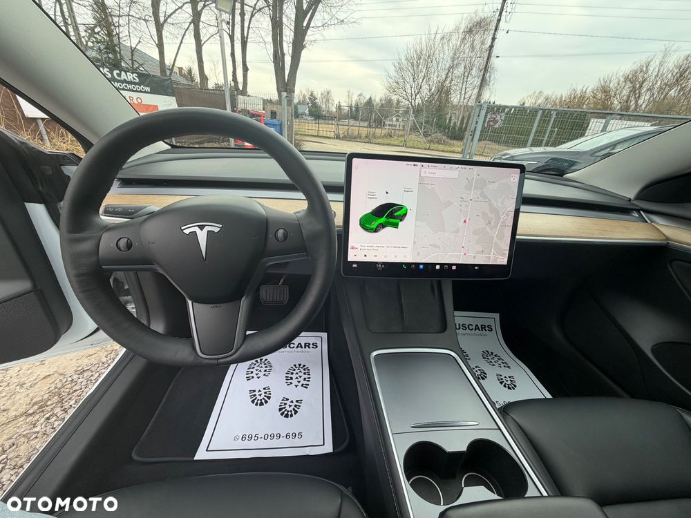 Tesla Model 3 RWD - 24