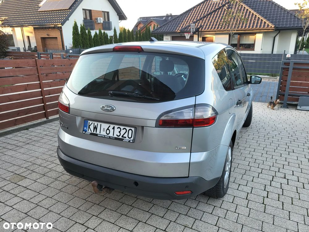 Ford S-Max - 5