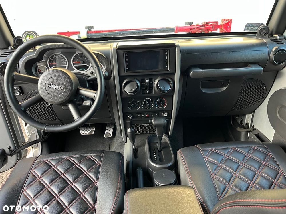 Jeep Wrangler Unlimited 2.8 CRD Rubicon - 9
