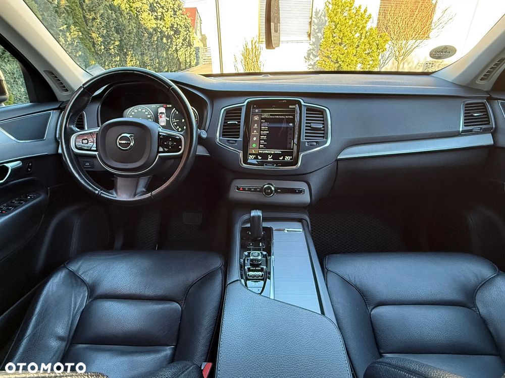 Volvo XC 90 B5 D AWD Momentum Pro - 14