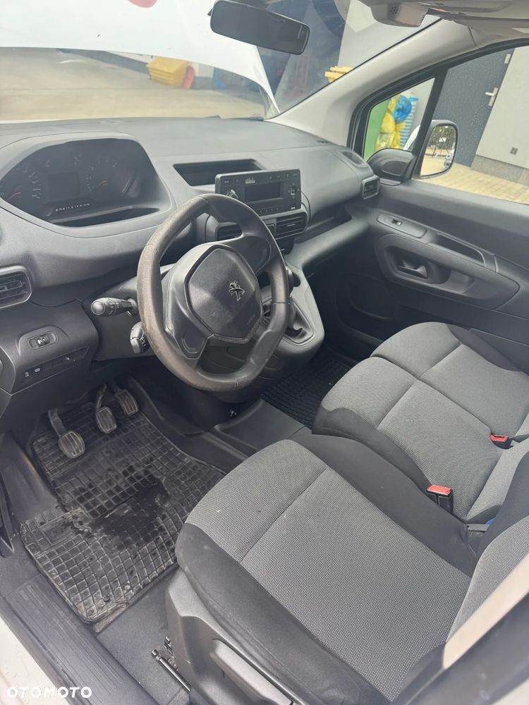 Peugeot PARTNER - 5