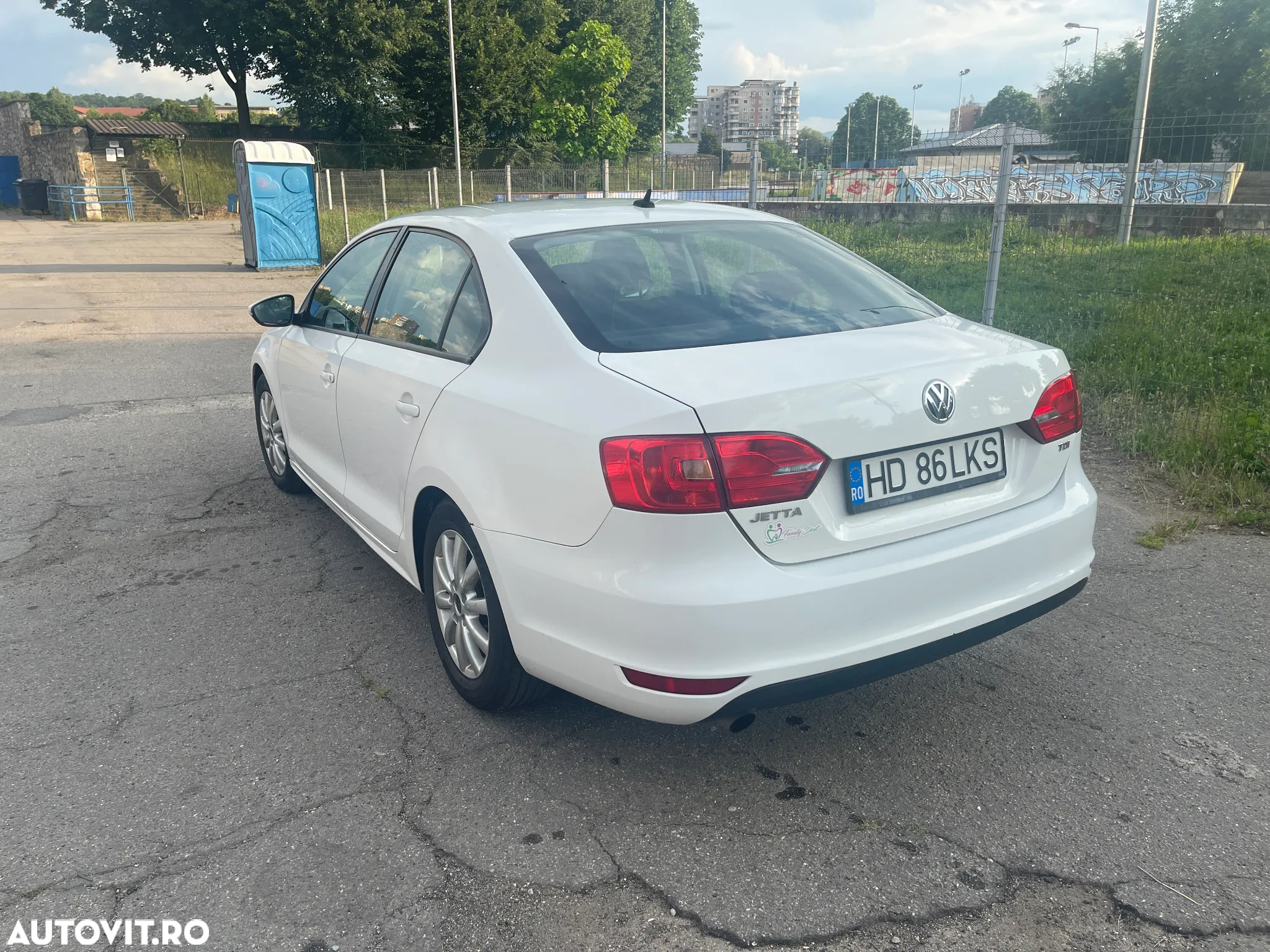 Volkswagen Jetta 1.6 TDI DPF Trendline - 2
