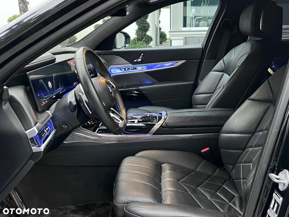 BMW Seria 7 740d xDrive mHEV sport - 14