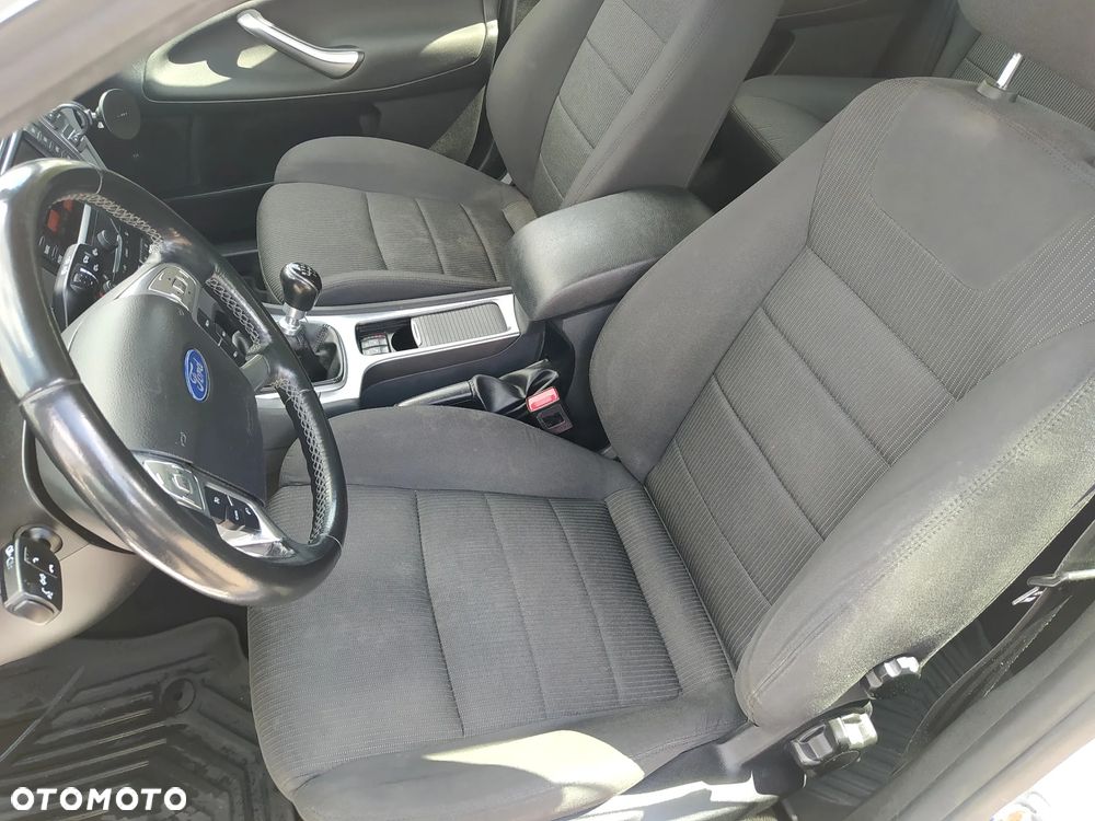 Ford Mondeo 2.0 TDCi Titanium - 7