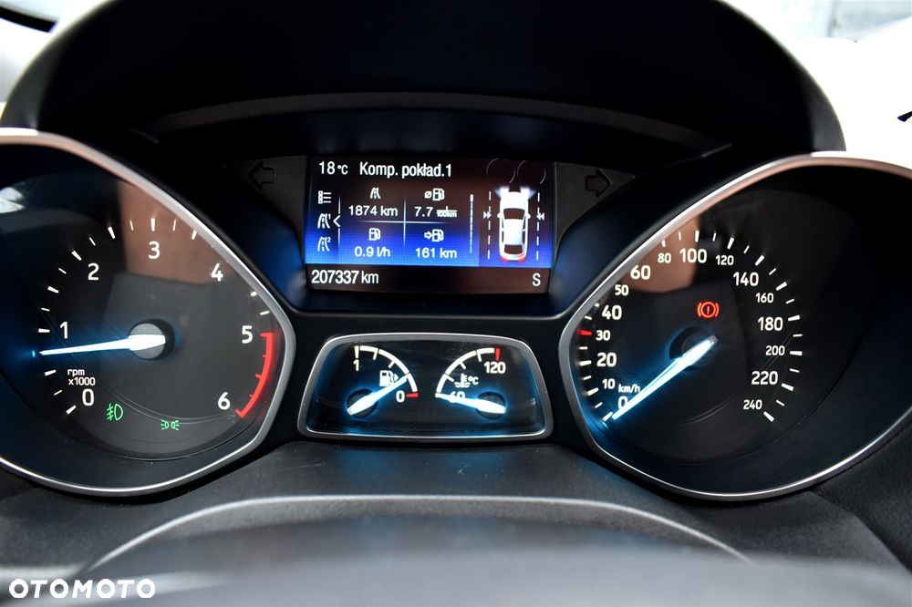 Ford Kuga 2.0 TDCi AWD ST-Line - 32