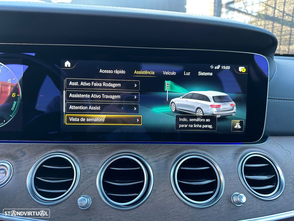 Mercedes-Benz E 300 de 4Matic 9G-TRONIC AMG Line - 22