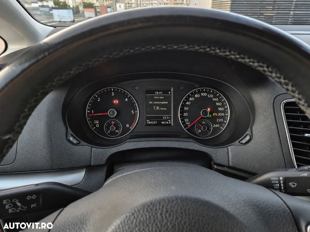 Volkswagen Sharan 2.0 TDI DSG Highline - 22