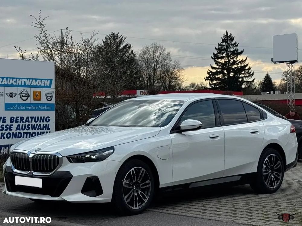 BMW Seria 5 530e xDrive Aut. - 4