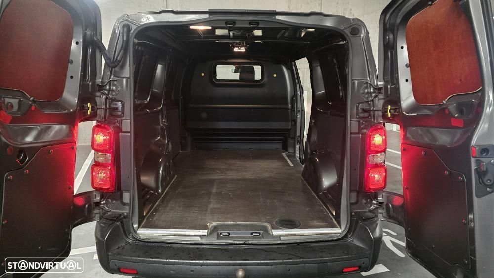 Opel Vivaro 2.0 Cdti XL Longa 150cv - 26