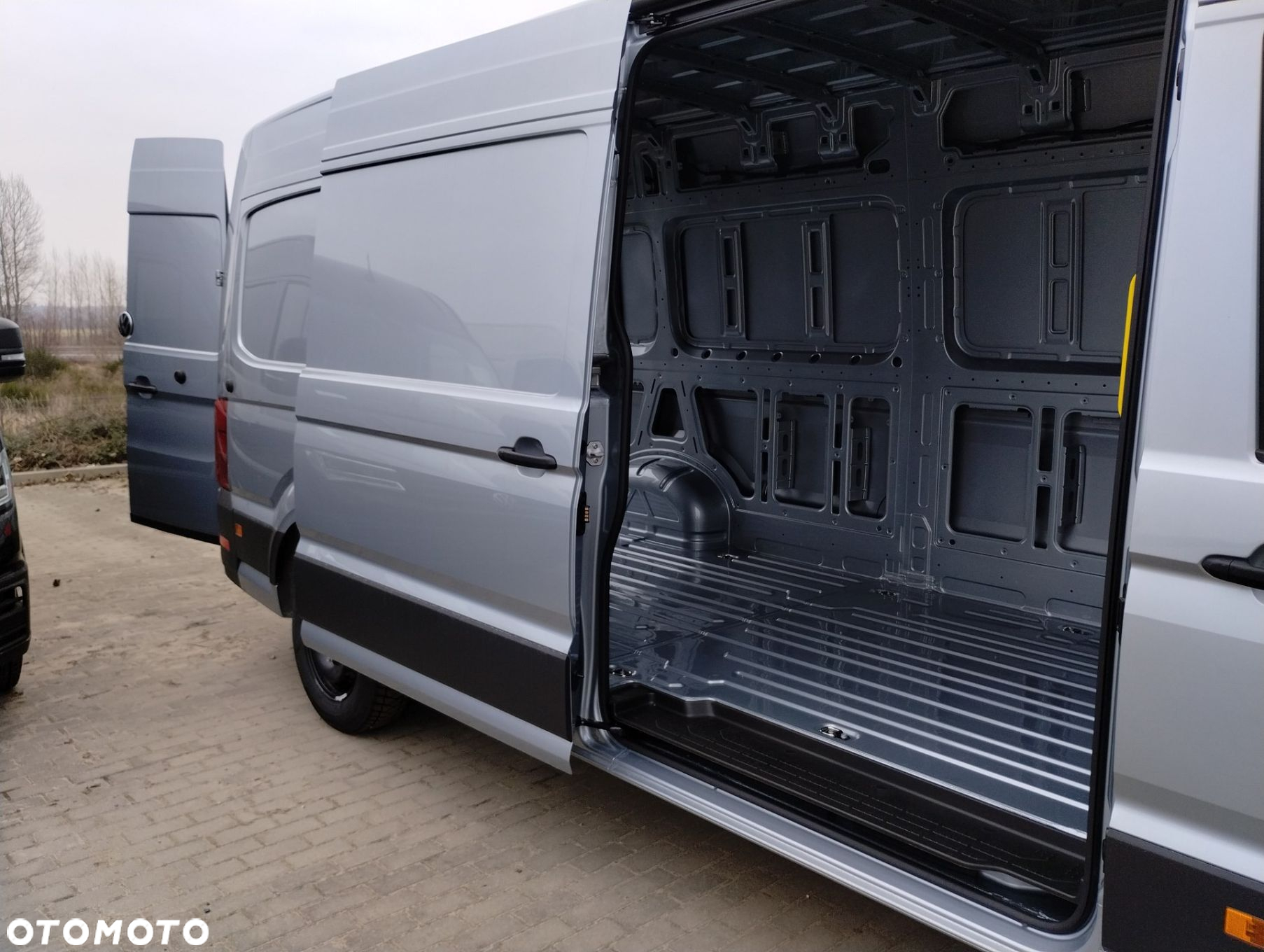 Volkswagen Crafter - 14