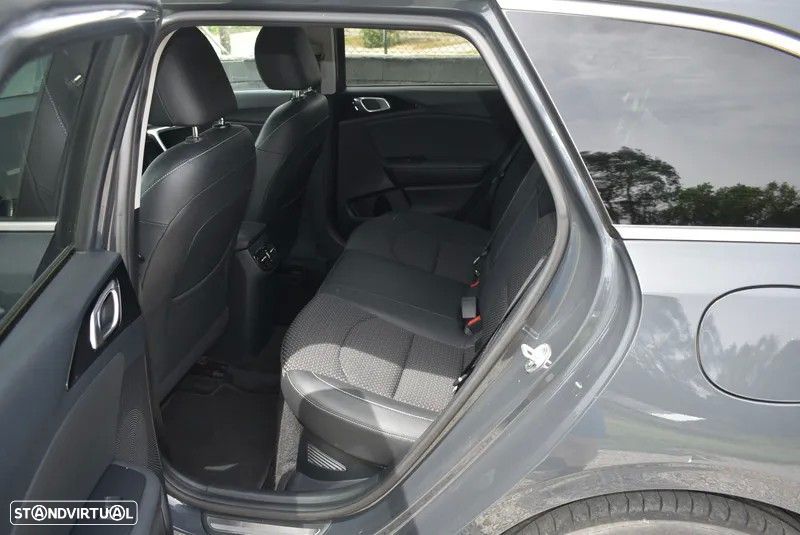 Kia Ceed SW 1.6 GDi PHEV Drive 6DCT - 12