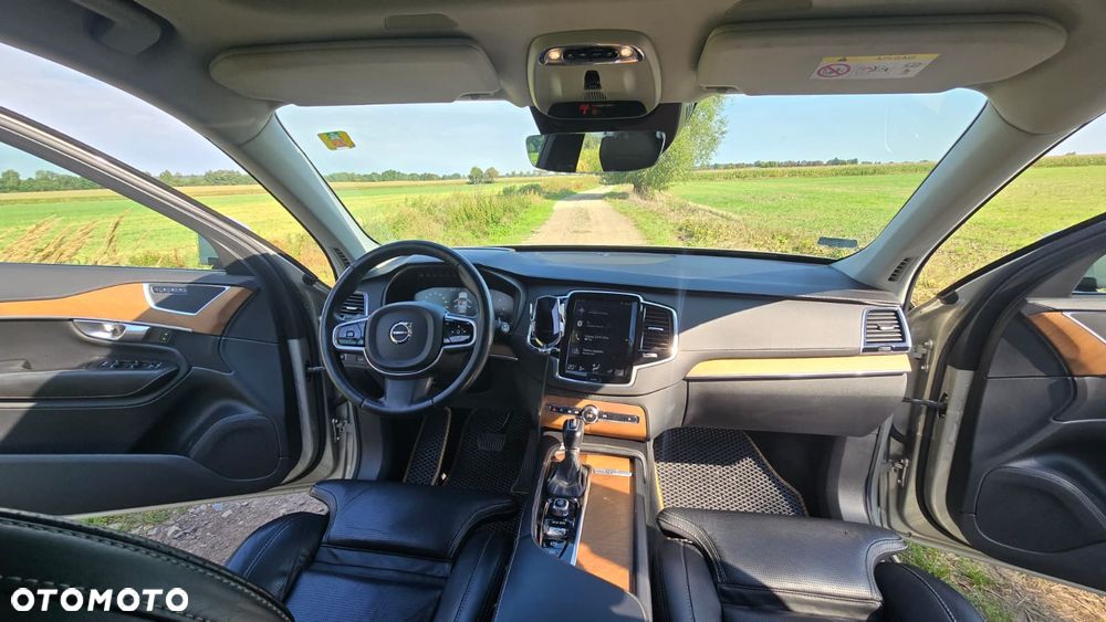 Volvo XC 90 D5 AWD Inscription - 28