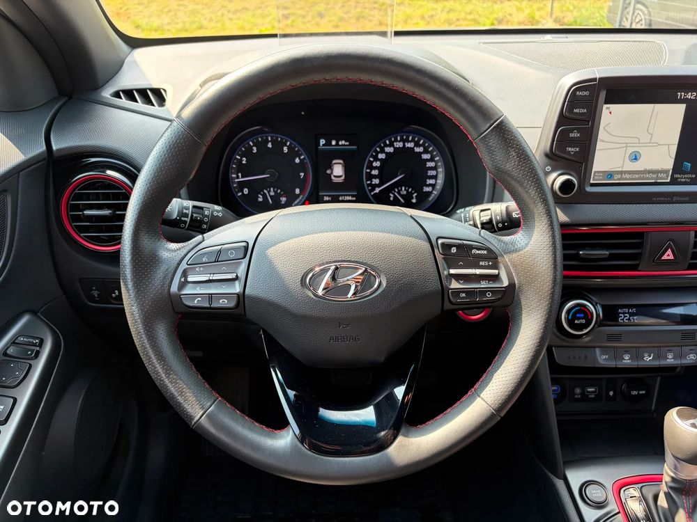 Hyundai Kona 1.6 T-GDI Premium 4WD DCT - 17