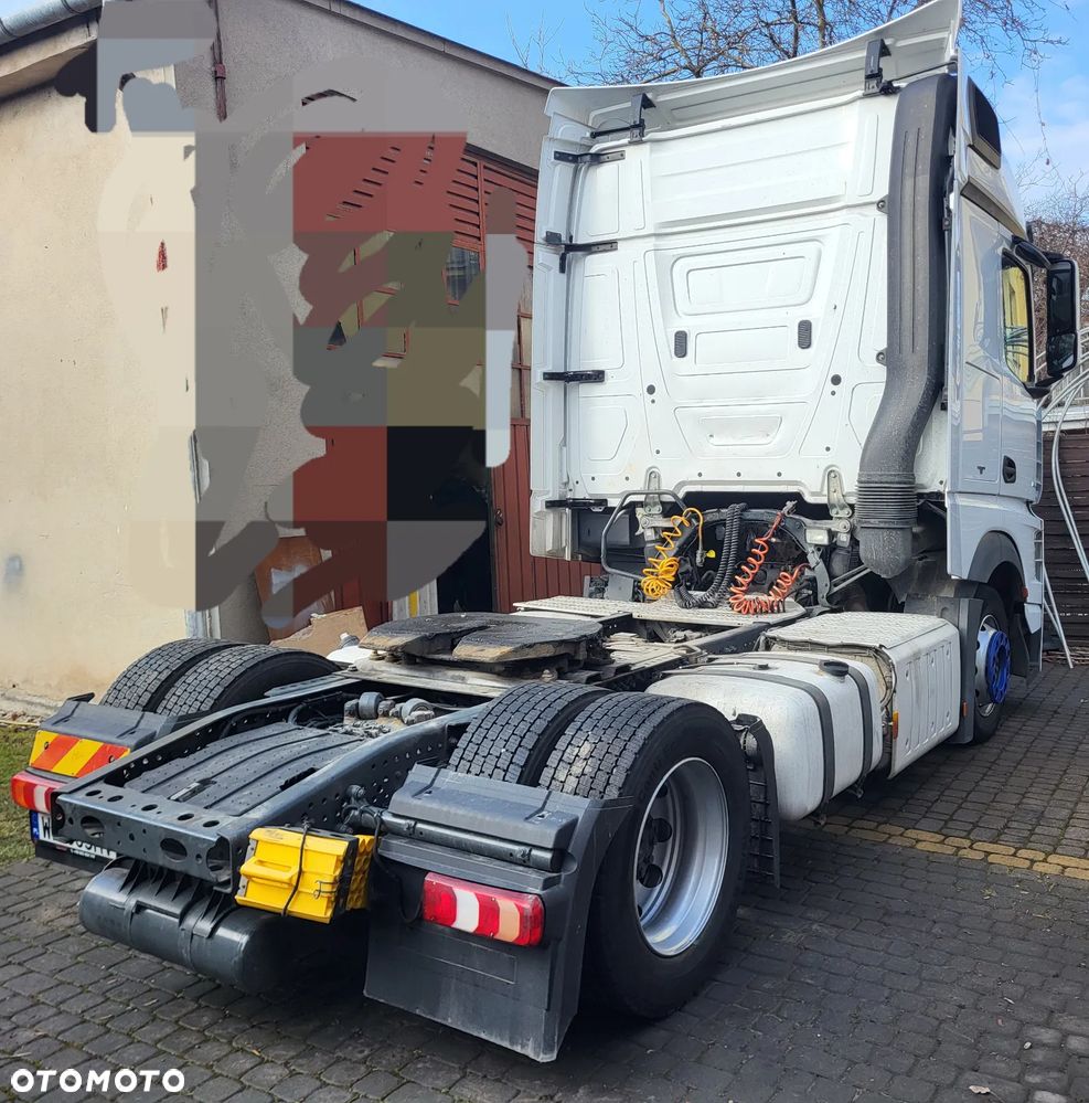 Mercedes-Benz Actros - 5