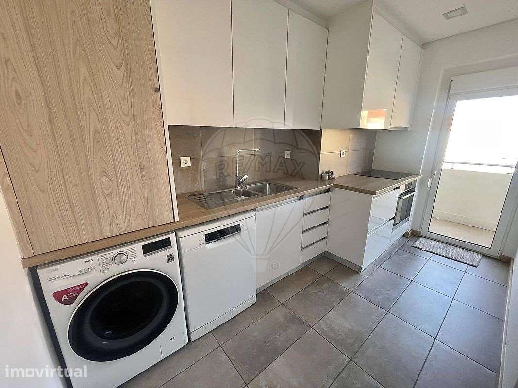 Apartamento T2 para arrendamento - Grande imagem: 4/8