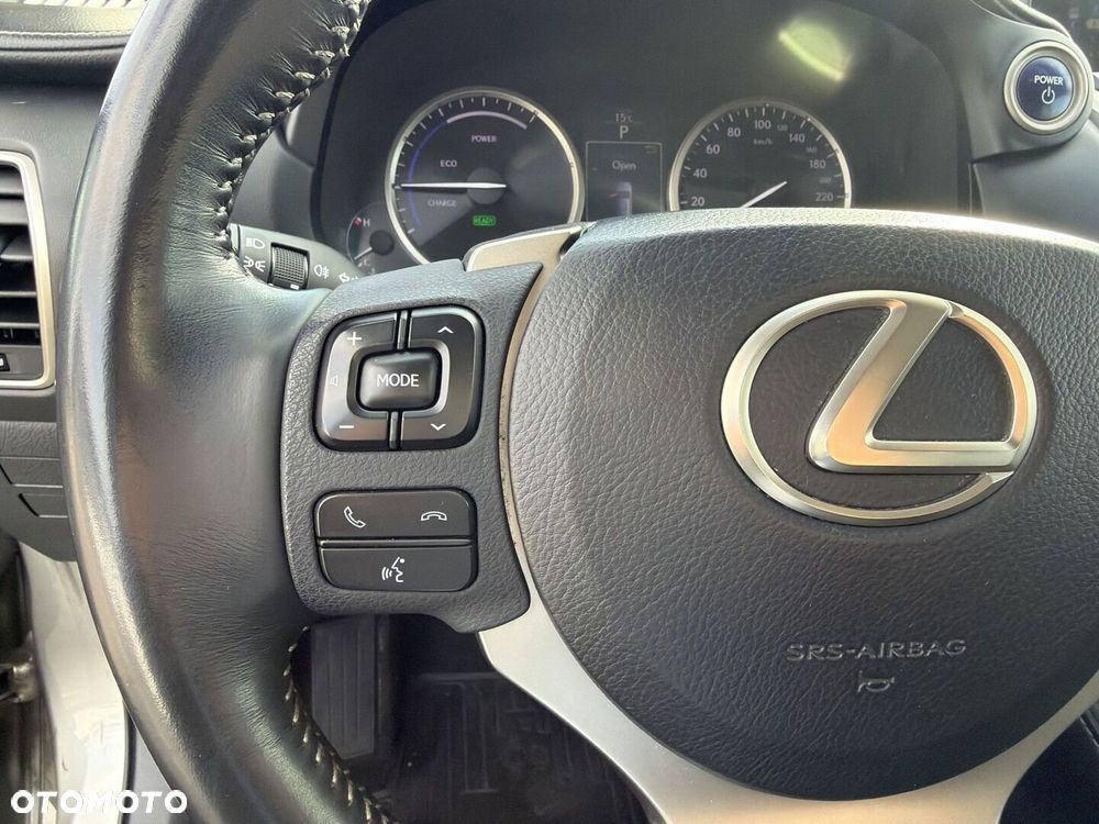 Lexus NX 300h Elite AWD - 21