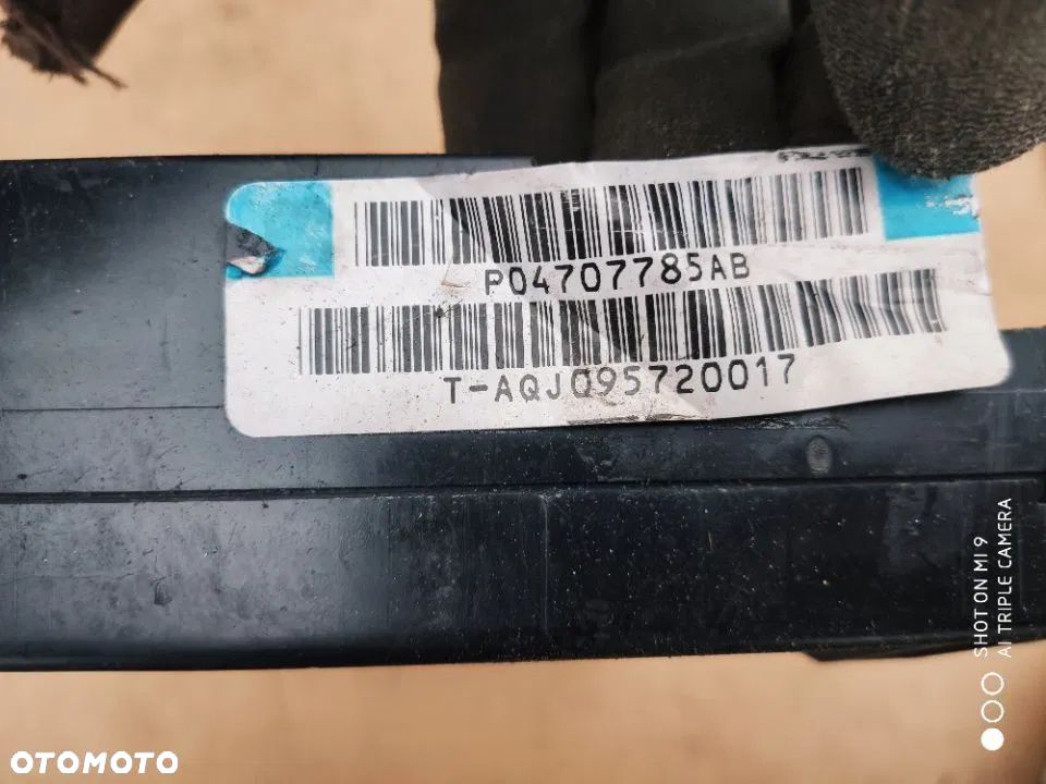 skrzynka elektryczna bezpiecznikÓw przekaźników chrysler voyager ii - 14