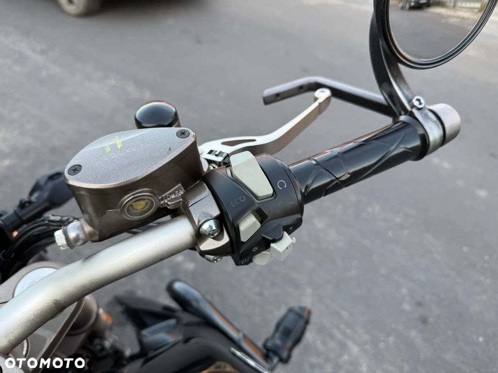 Zontes 125 G1 Spoke - 12