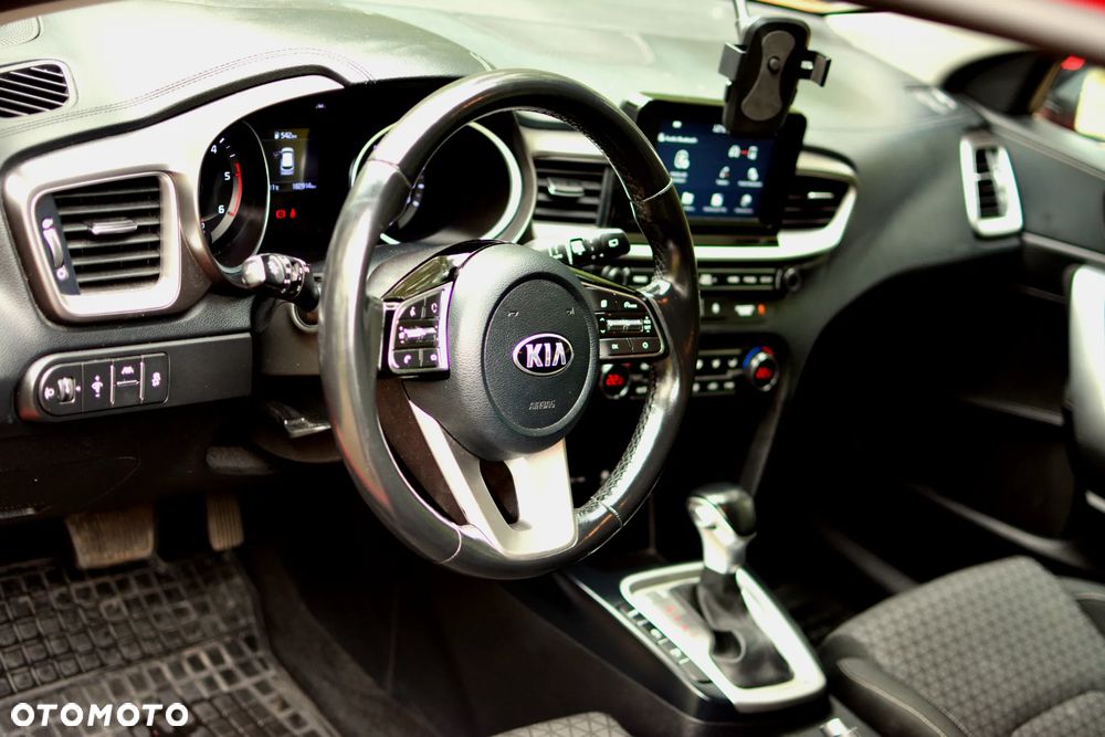 Kia Ceed - 15