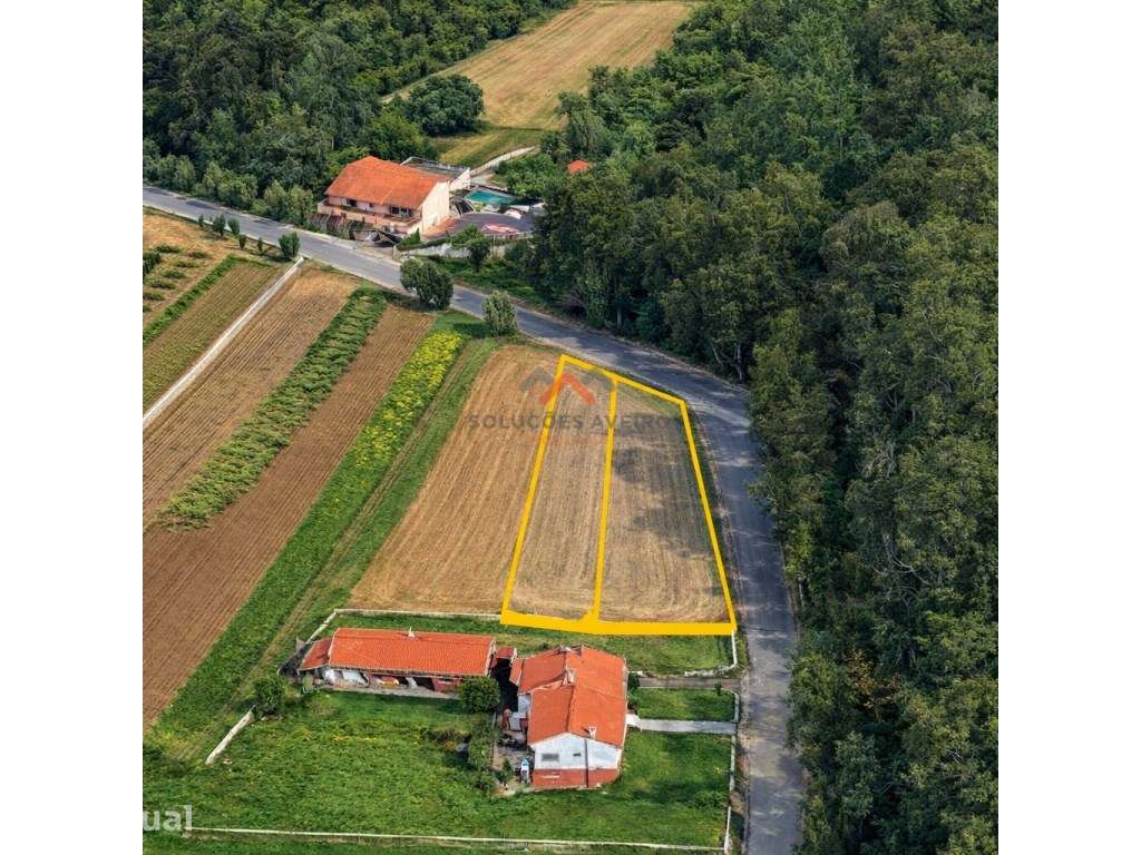 Terreno Urbanizável de 400m² Aguada de Baixo - Grande imagem: 2/10